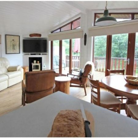 Astbury Falls Luxury Retreats Eardington Exterior foto